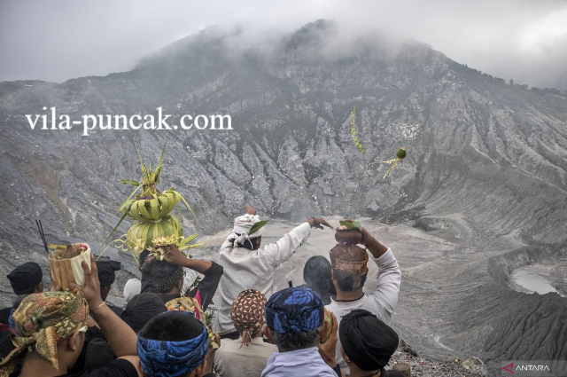 Wisata Upacara Adat Dalam Rangka Syukur Alam